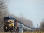 CSX 7894 on B726